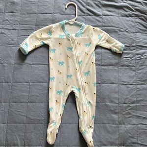 🐕KYTE BABY🐕 Zip Footie in Second Edition Woof (Retired Print!), Size NB